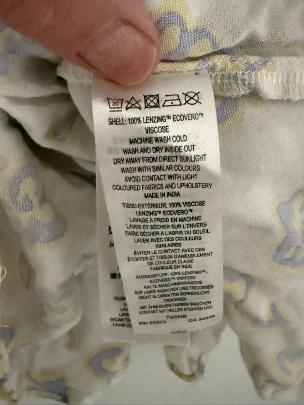 185. French Connect Doria Balloon Sleeve Floral Smocked Top - Picture 5 of 5